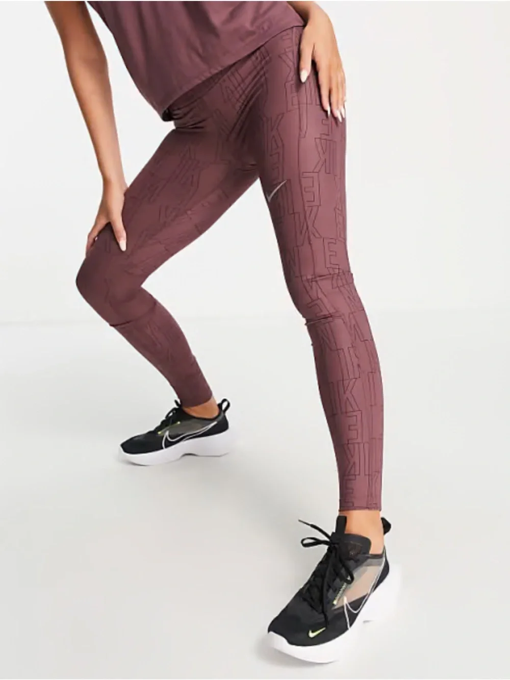 Nike Dri-FIT Run Division Epic Fast Mid-Rise Running Leggings Mauve Purple M